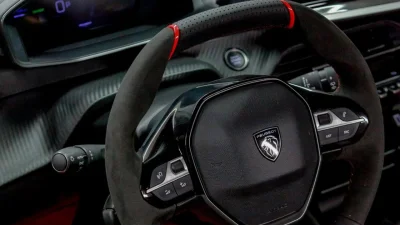 e208 workshop interior